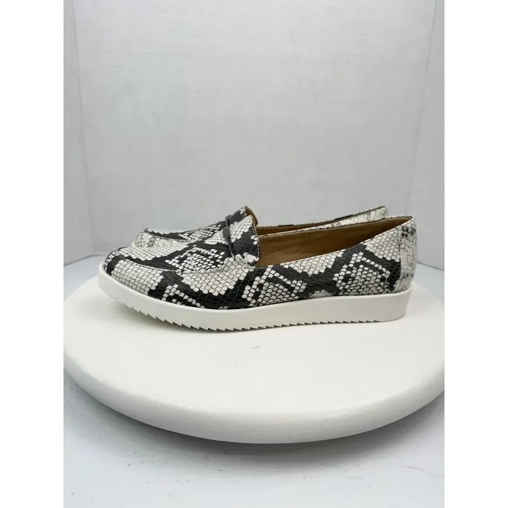 Naturalizer Ranger Womens Sz‎ 7.5M Slip On Moccasin Shoes White Black Snake Skin